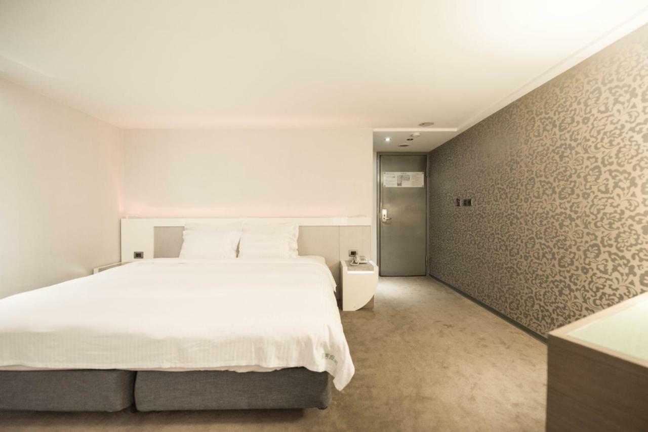 Saual Keh Hotel Тайбэй Экстерьер фото
