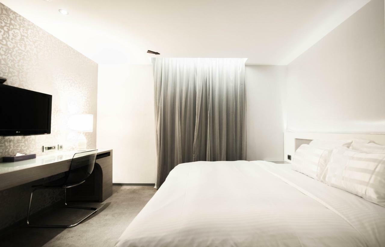 Saual Keh Hotel Тайбэй Экстерьер фото