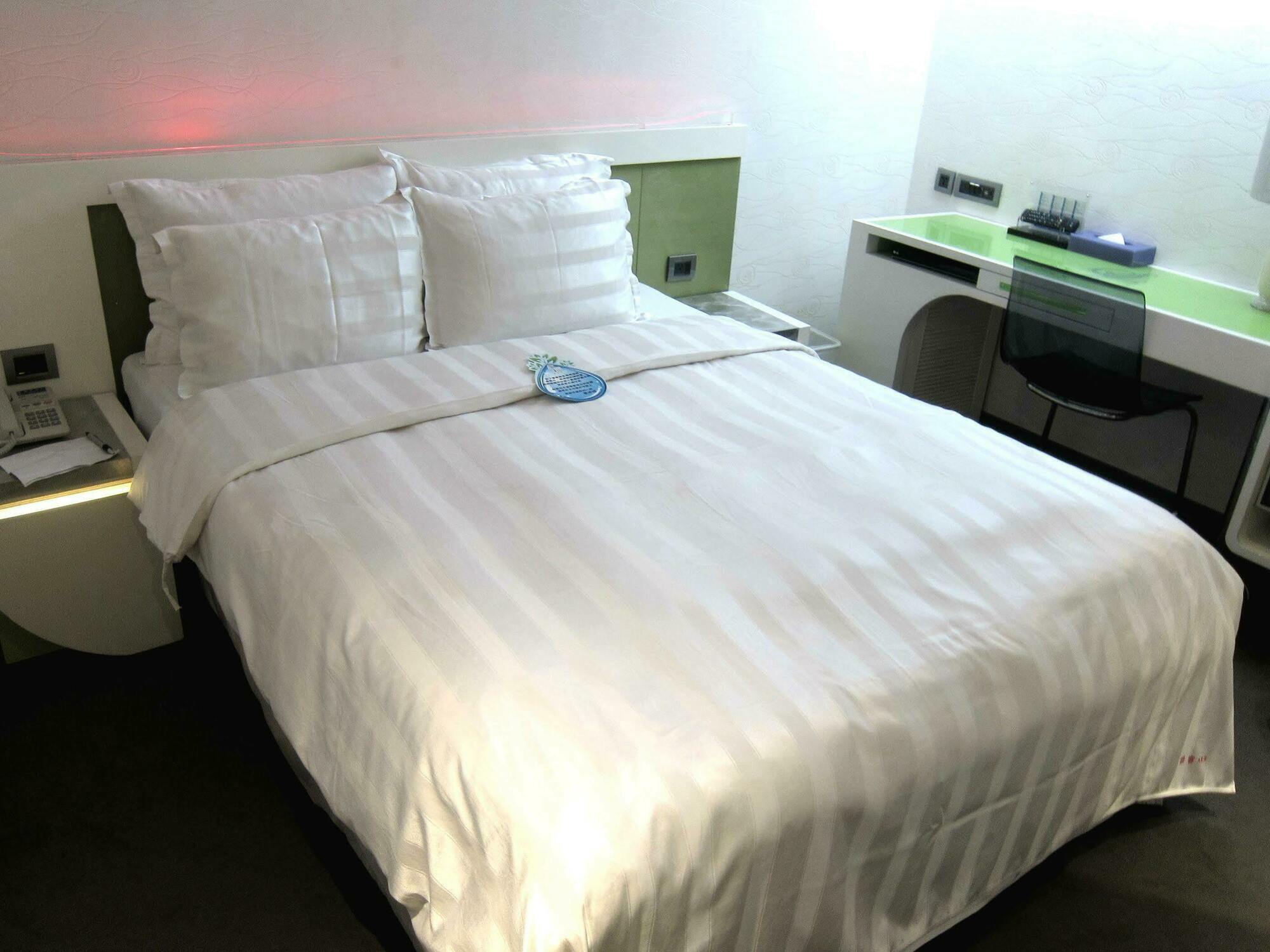Saual Keh Hotel Тайбэй Экстерьер фото